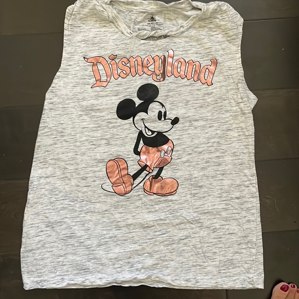 Women’s Disneyland Tank worn once